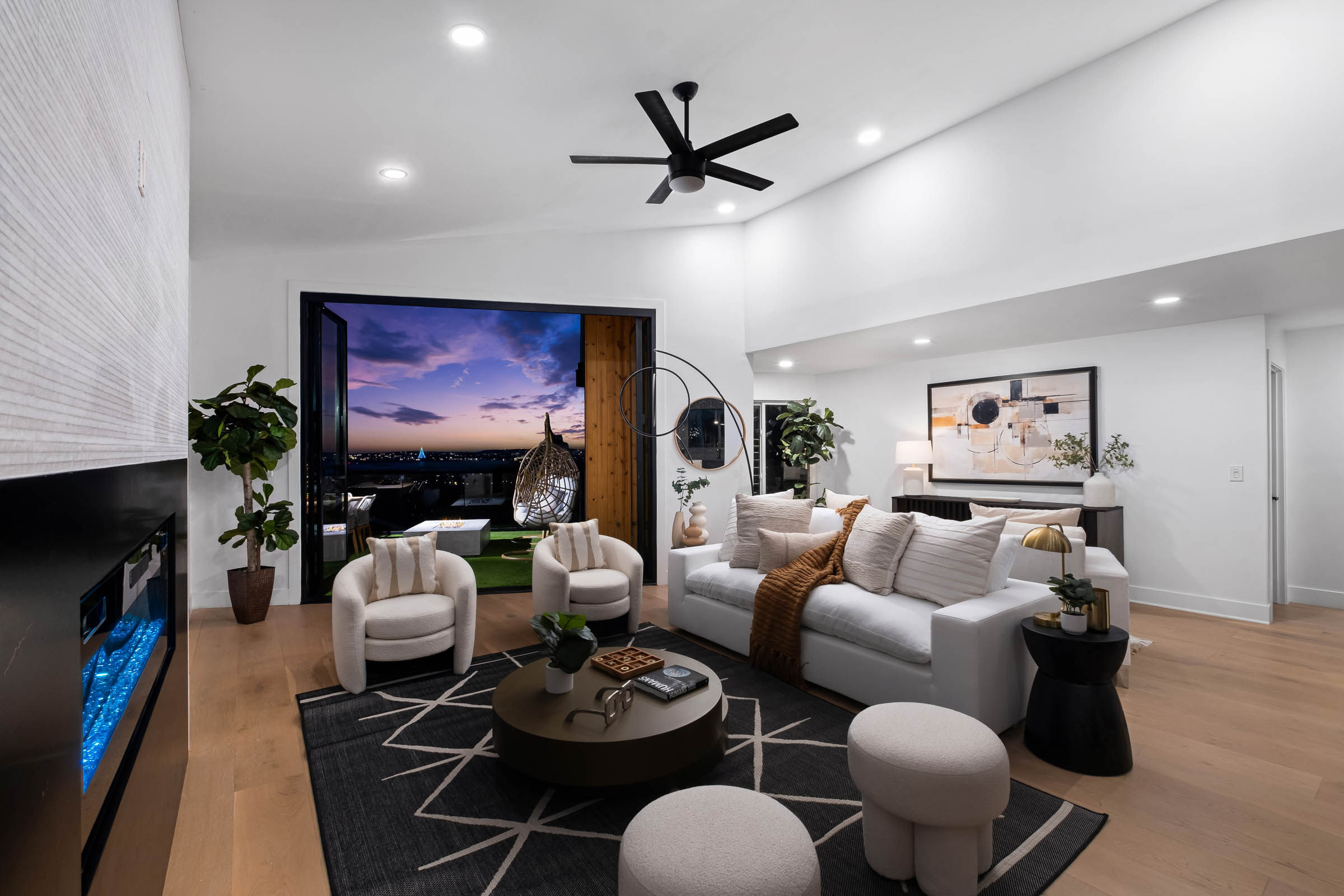 4 amazing living room panoramic ocean views twilight real estate photo